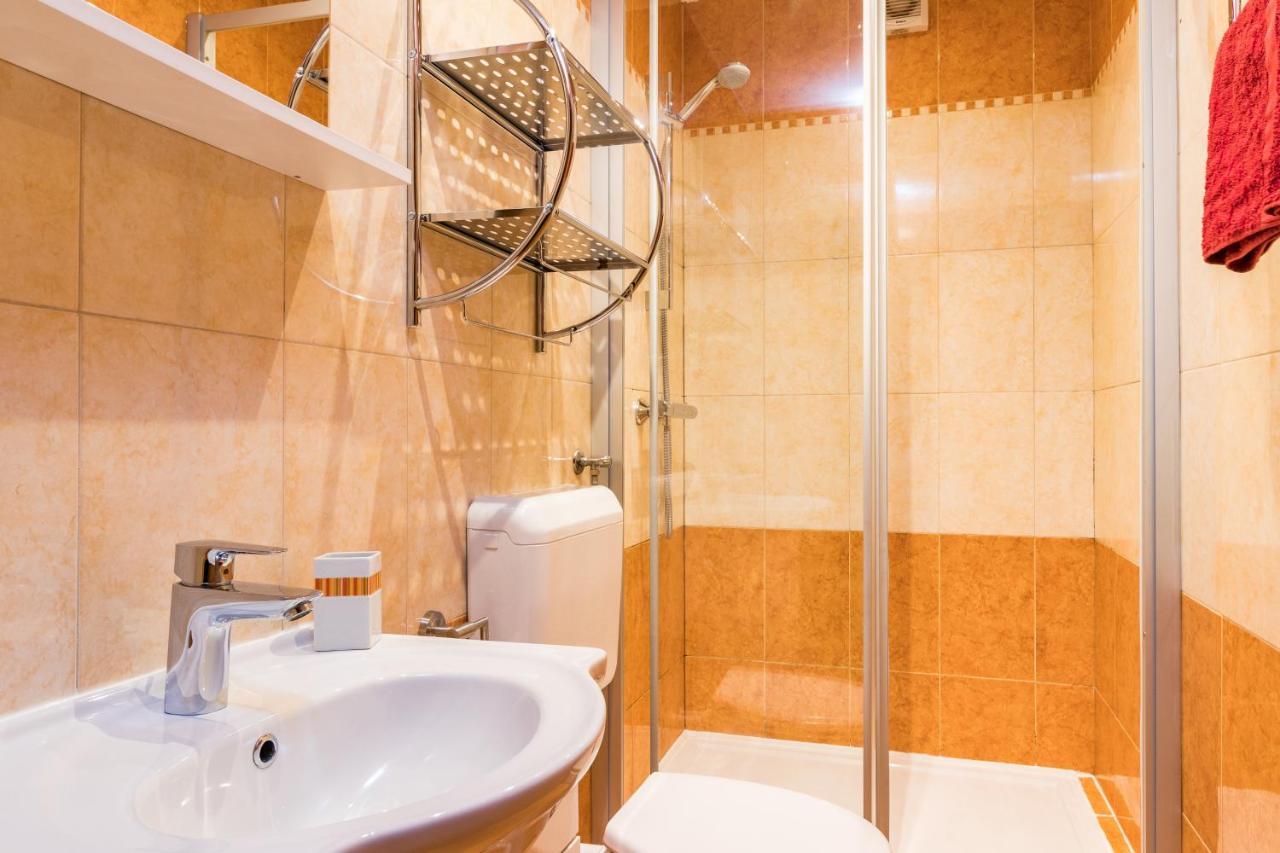 Apartmani Kazun - App1 Fažana エクステリア 写真