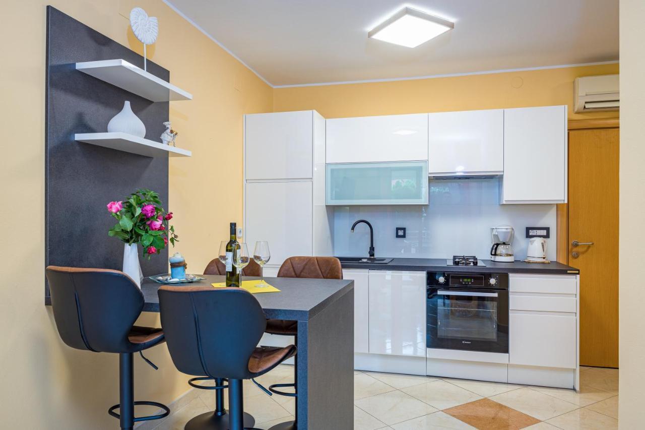 Apartmani Kazun - App1 Fažana エクステリア 写真